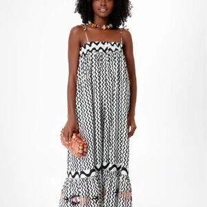 Black and White Patterned Women's Dress